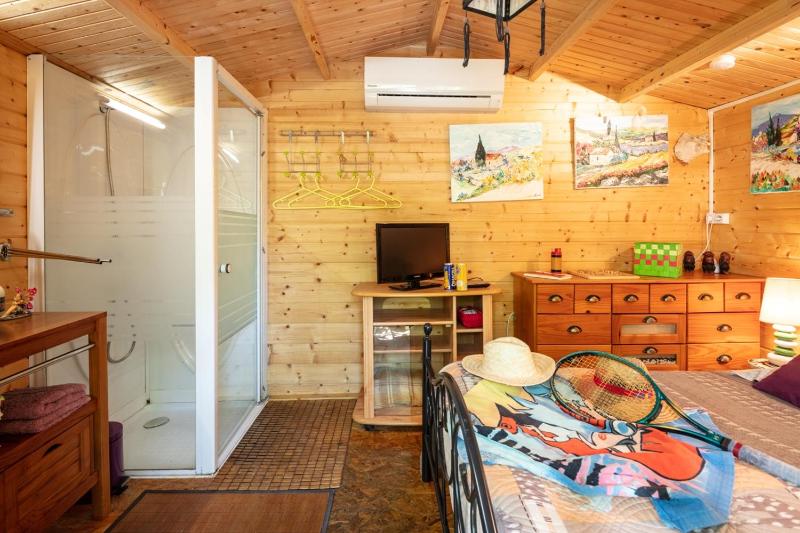 Double Room with Garden View image 4