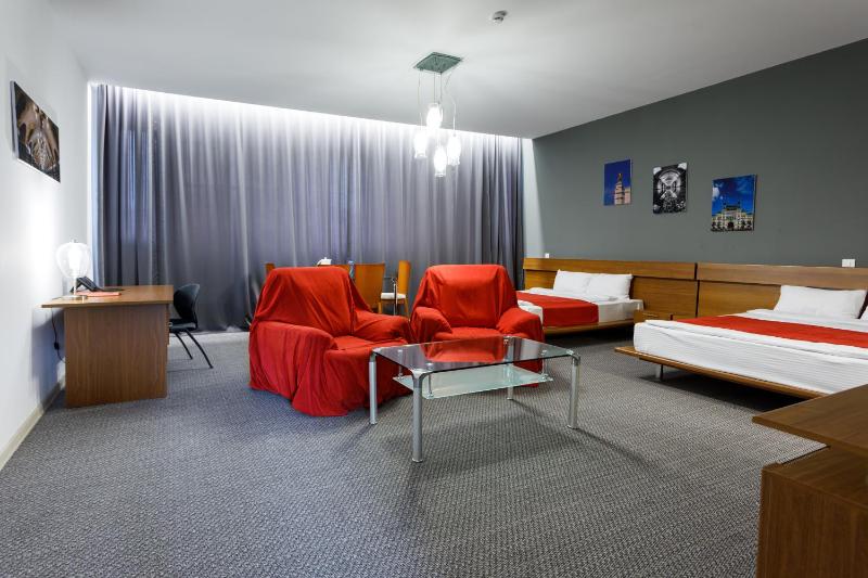Double Room with Two Double Beds image 4