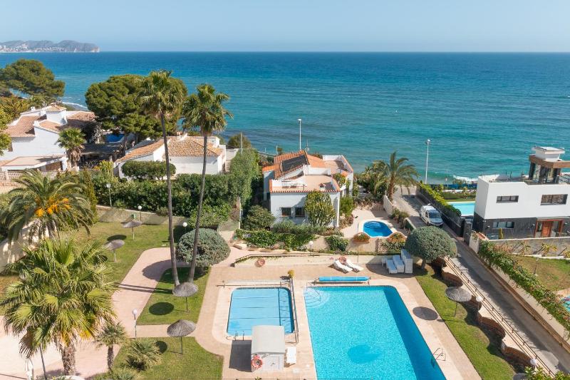 Aparto Residence Galetamar - image 1