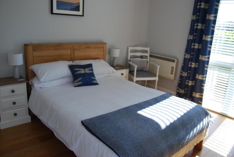 Double Room image 4