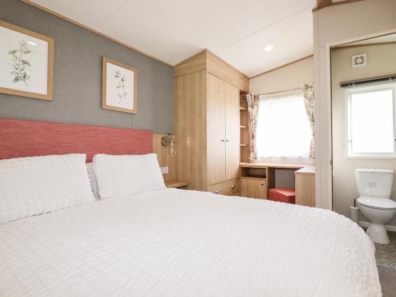 109 Bude - image 5