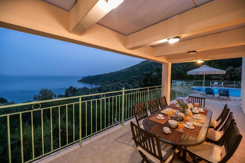 Kerasia Bay View Villa - image 25