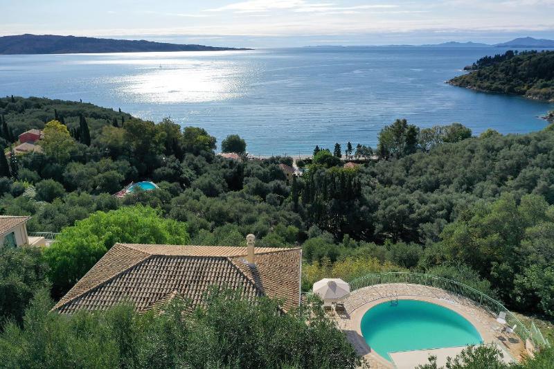Kerasia Bay View Villa - image 4