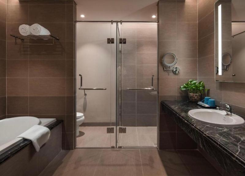 Luxury Apartment in Beach Front Building with Ocean View - image 5