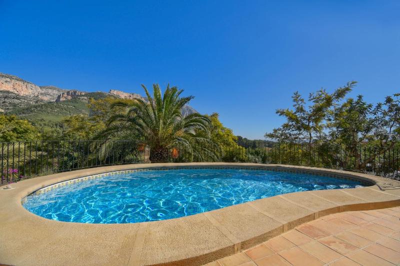 Ladera by Aguilarent - image 9