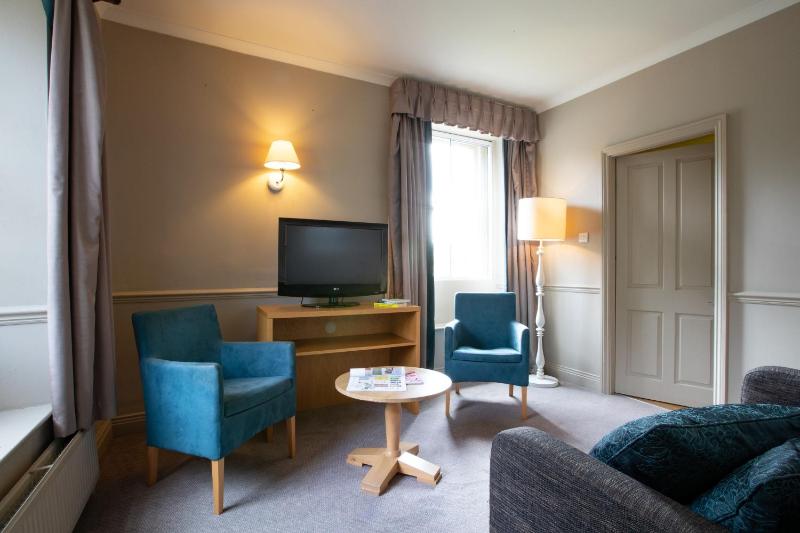 Superior Double Room image 4