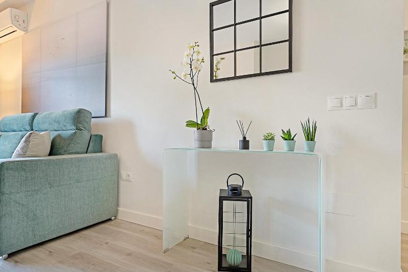 Divina Home Apartments - image 50