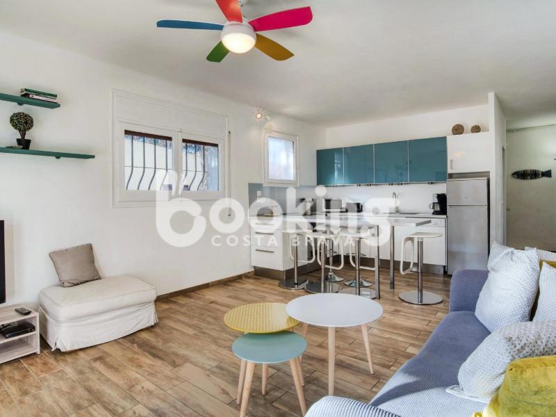 Mar bella Apartament a dos minuts de la platja amb wifi i parking per 6 persones - image 22