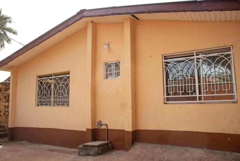Full AirCon- 3Bed Villa- A c- WiFi- HotWater - image 16