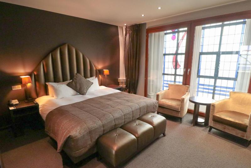 Executive Double Room in Church area image 1