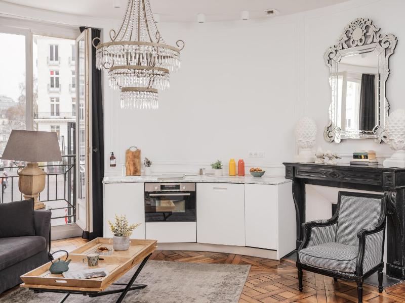 Marigold - 1 bedroom apartment Place Royale image 4