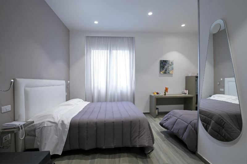 Hotel Bruman Salerno - image 27