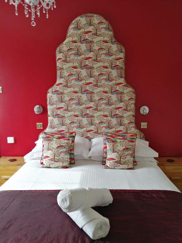 Allerdale Guest House - image 3