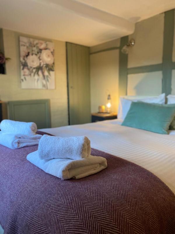 Double Room with Private Bathroom image 4