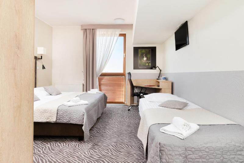 Standard Triple Room image 4