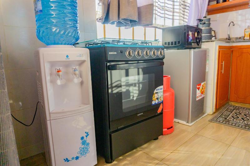 Epic Furnished Home - image 7