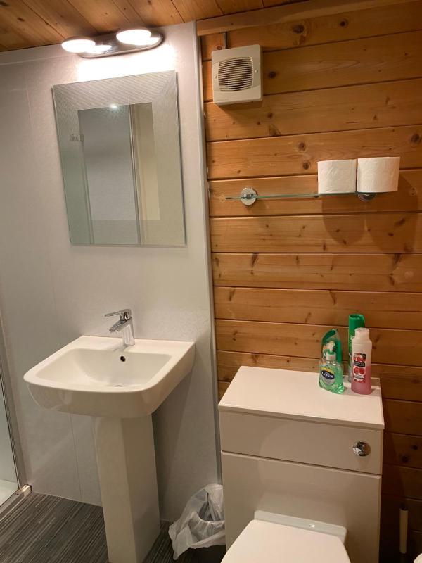 One-Bedroom Chalet image 4