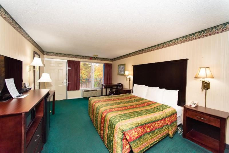 King Room - Non-Smoking image 4