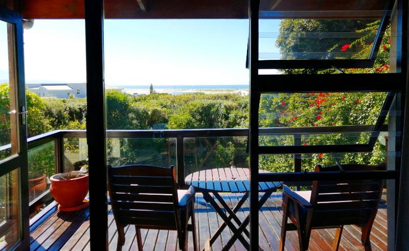 Swallows Nest Plett - image 12