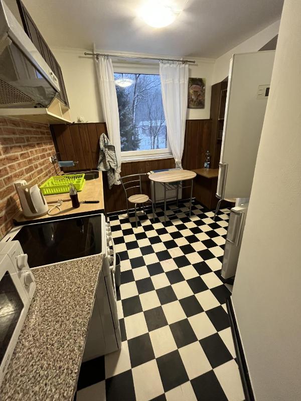 Apartment image 4