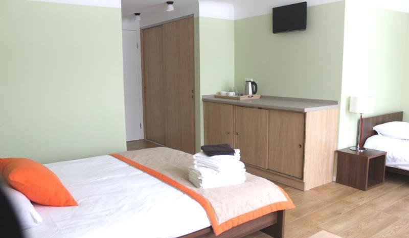 Triple Room image 2