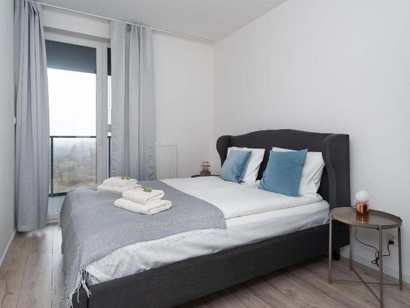 Symphony Modern Tower Apartamenty by INA - image 20