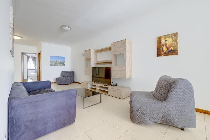Modern 3BR Apartment in the Centre of Sliema Images