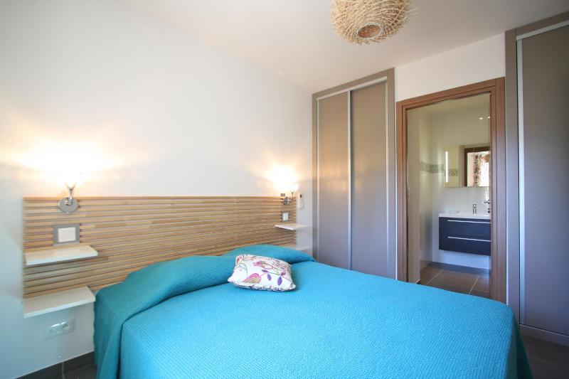 Three-Bedroom Apartment (7 Adults) image 4