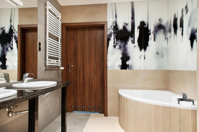 Suite image 3