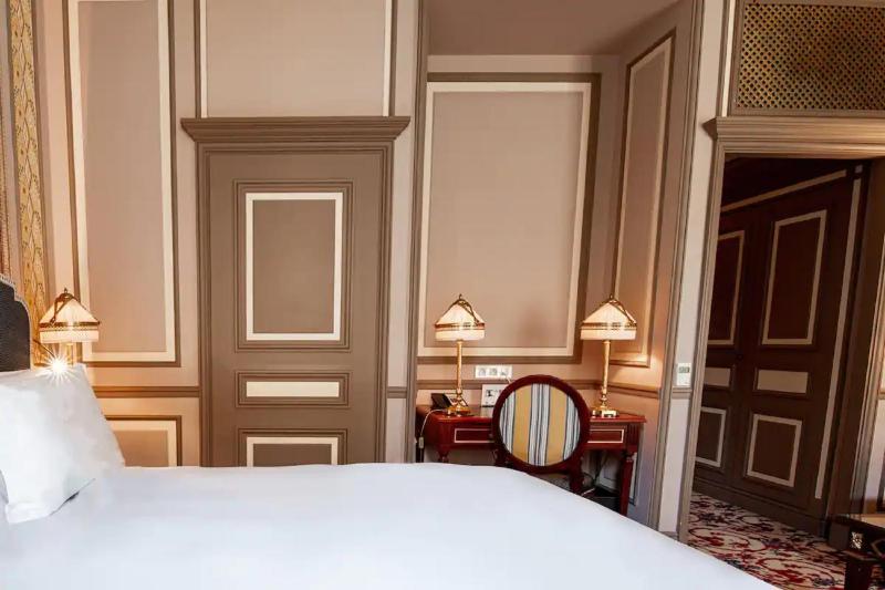 Premium Room image 3
