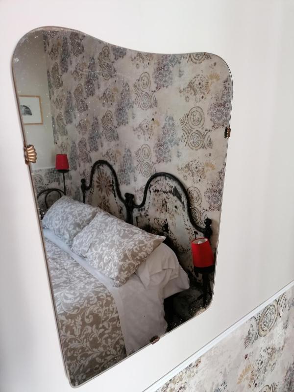 Two Connecting Double Rooms image 2