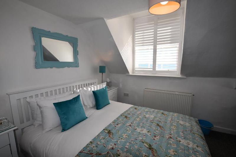 Superior King Room image 1