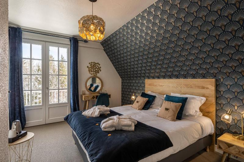 Standard Room image 3