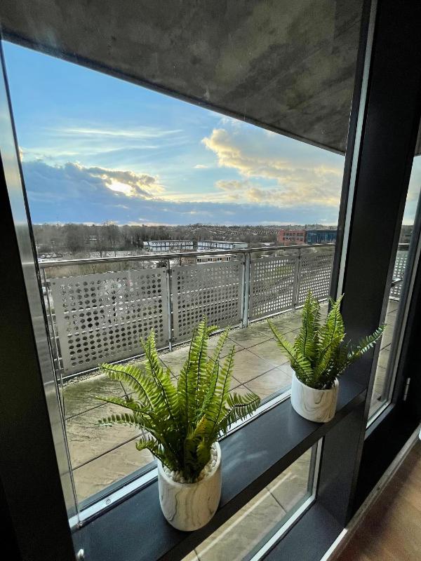 Empire Serviced Apartments - image 27