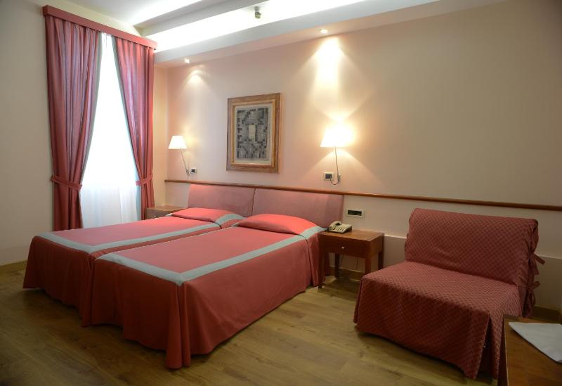 Hotel Colombia - image 6