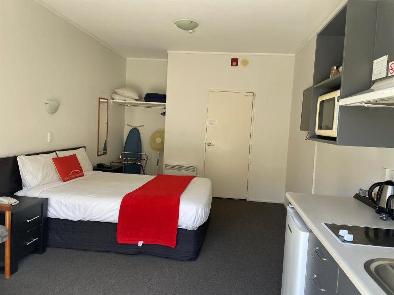Ascot Motor Lodge - image 18