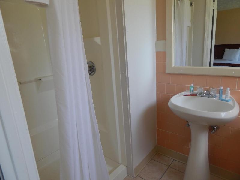  Double Room with Two Double Beds - Non-Smoking image 2
