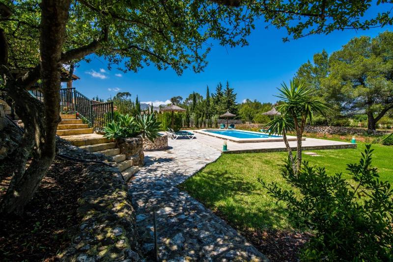 Ideal Property Mallorca - La Caseta - image 17