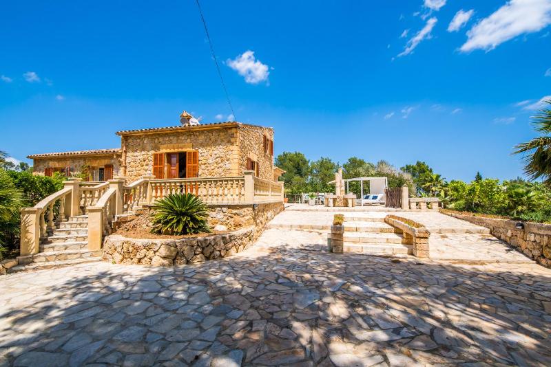 Ideal Property Mallorca - La Caseta - image 36