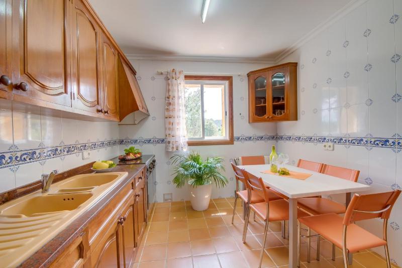 Ideal Property Mallorca - La Caseta - image 31