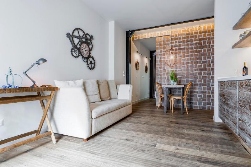 Ferrini Home - Piazza Trento - image 7