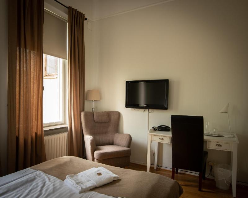 Single Room image 1