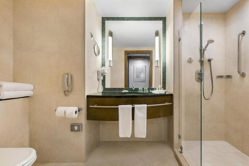 Superior Room image 4