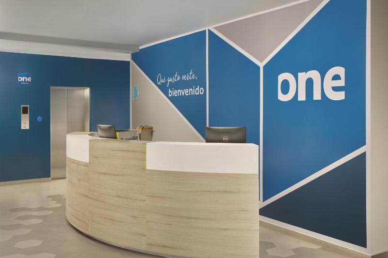 One Acapulco Diamante - image 16