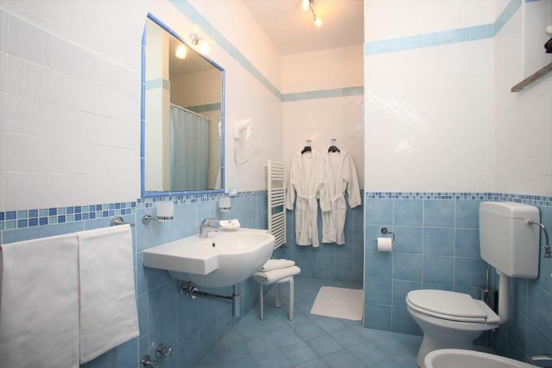 Triple Room image 1