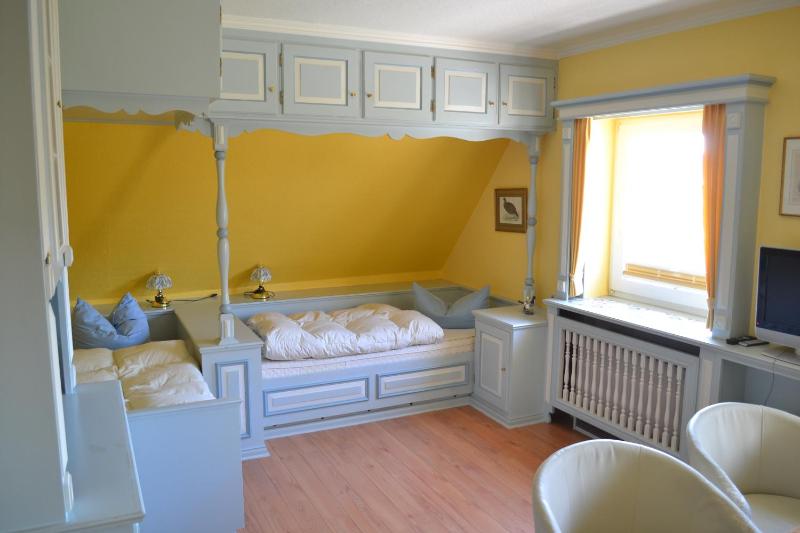 One-Bedroom Apartment - First Floor image 1