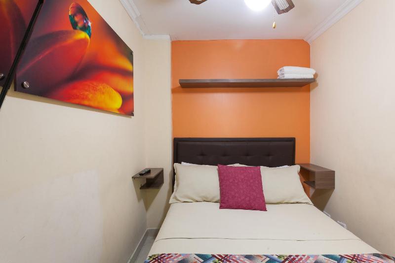 Apartamentos Laureles de la 70 - image 10