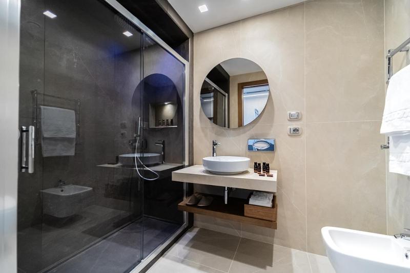 Superior Double Room image 2