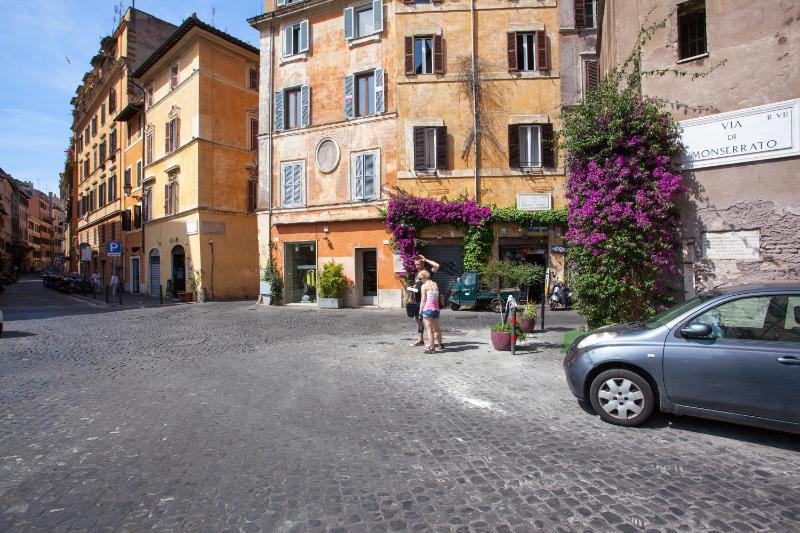 Montevecchio 26 - One-Bedroom Apartment image 2