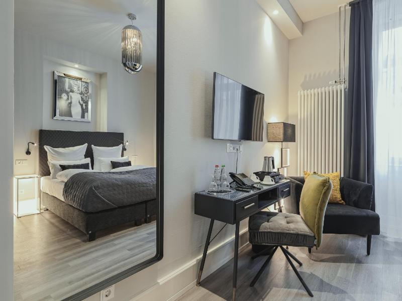 BS Boutique Hotel - image 2